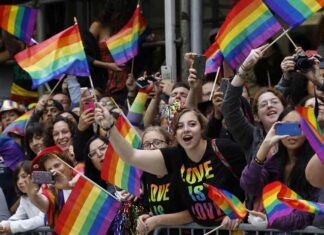 Điểm khác biệt của Pansexual và cách nhìn của xã hội Điểm khác biệt của Pansexual và cách nhìn của xã hội